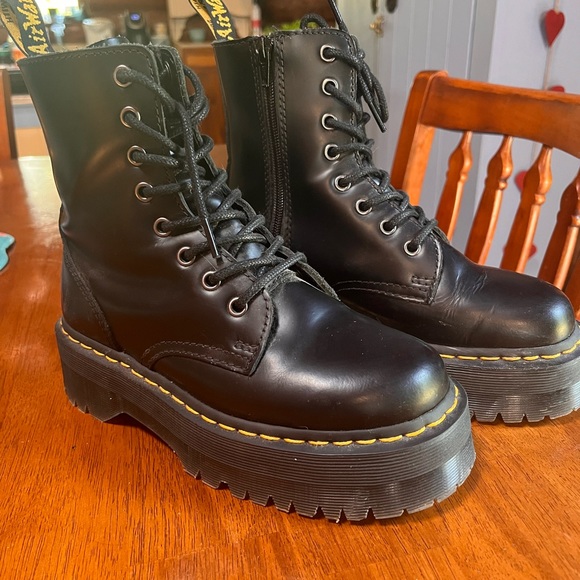 Doc Martens Jada Boot - Picture 1 of 6